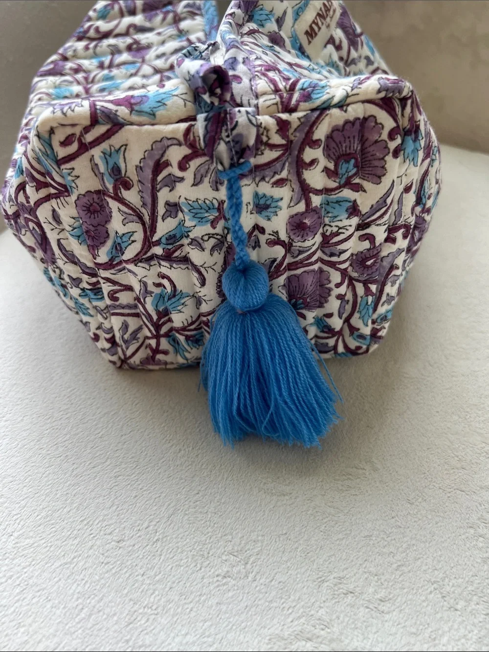 Mynah by Smitha Iris Skies Floral Quilted Cosmetic Bag NWOT